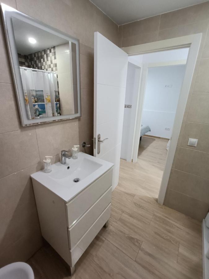 Apartamento Piso Avenida Junto A La Playa Cádiz Exterior foto